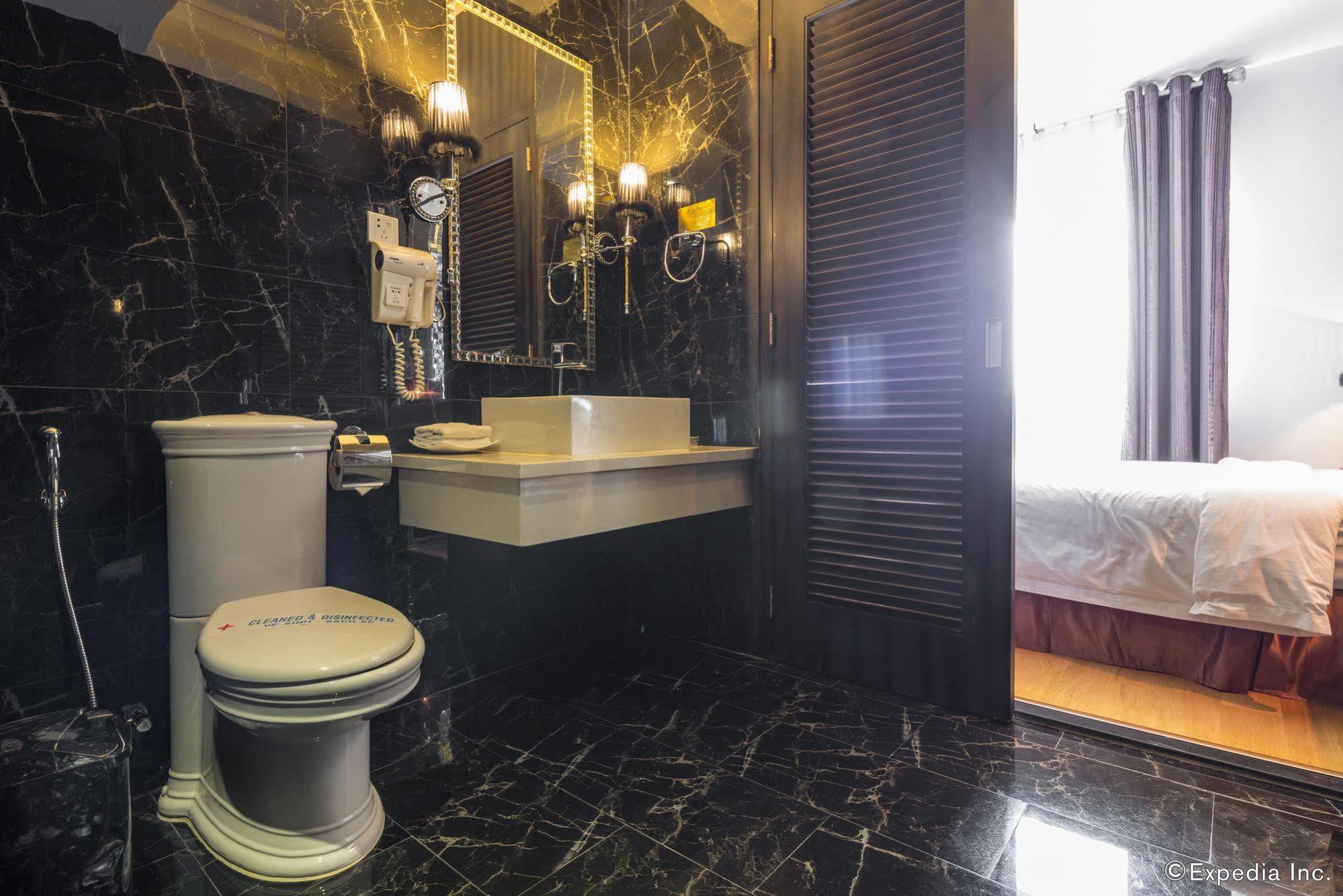 A&Em Hai Ba Trung Hotel Ho Chi Minh City Bagian luar foto