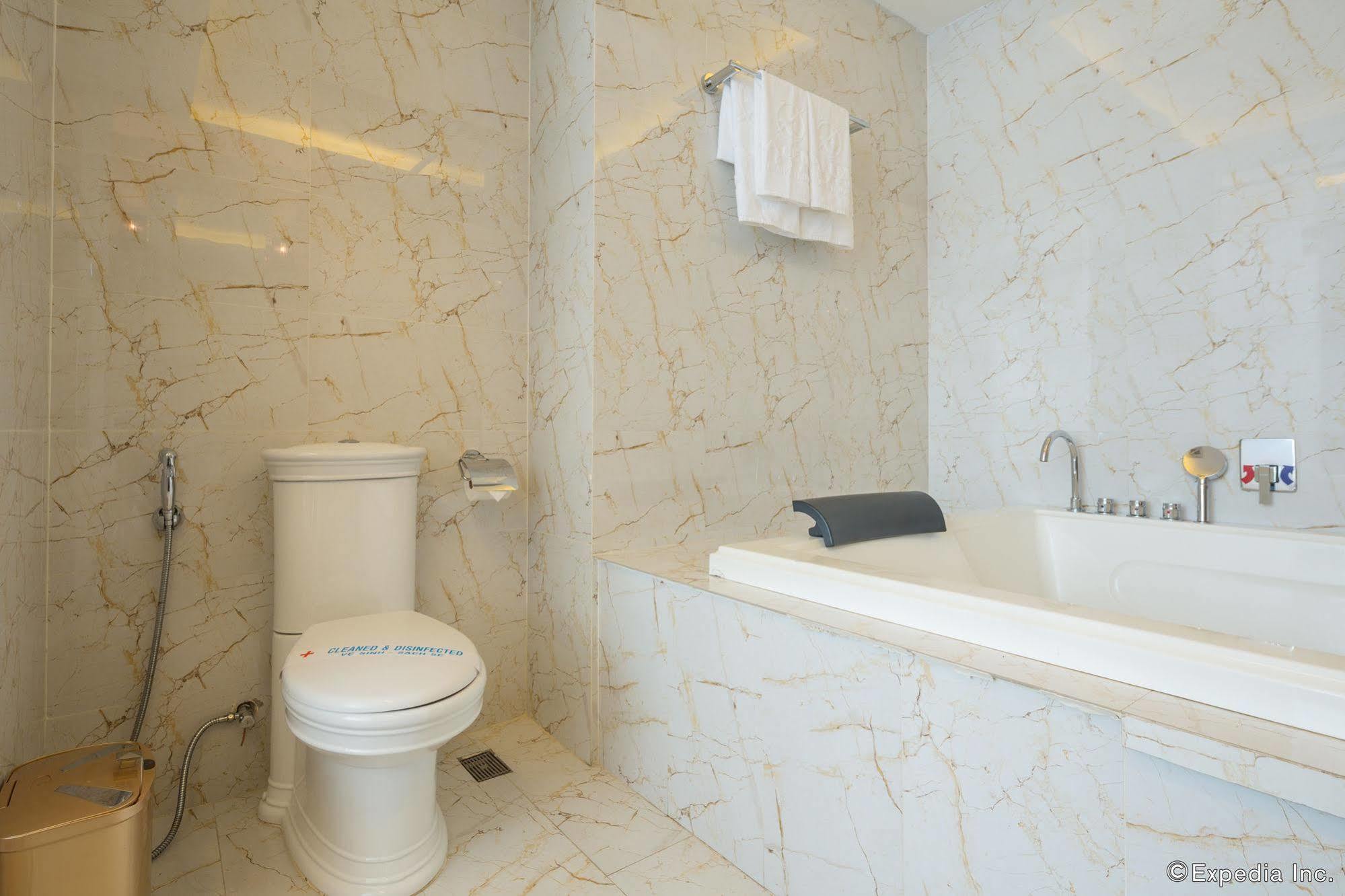 A&Em Hai Ba Trung Hotel Ho Chi Minh City Bagian luar foto