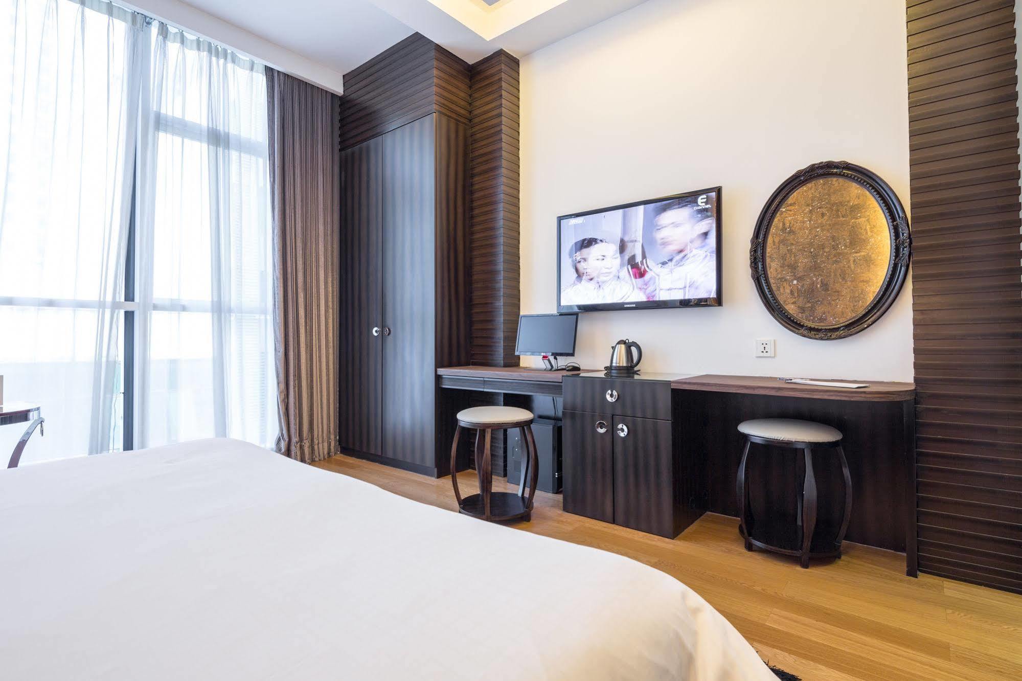 A&Em Hai Ba Trung Hotel Ho Chi Minh City Bagian luar foto